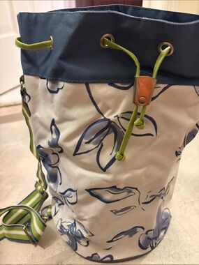 Canvas Floral Drawstring Tote in Navy and Lime